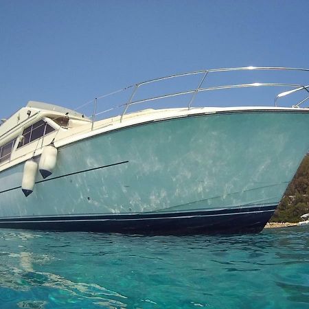 Hotel Blue II Yacht Àrbatax Exteriér fotografie