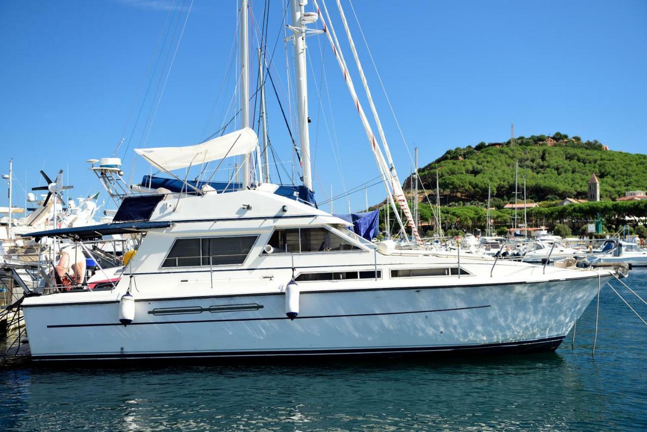 Hotel Blue II Yacht Àrbatax Exteriér fotografie